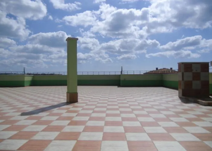 Anelia Family Hotel